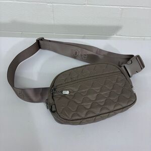 Lolë tan brown quilted bum bag
